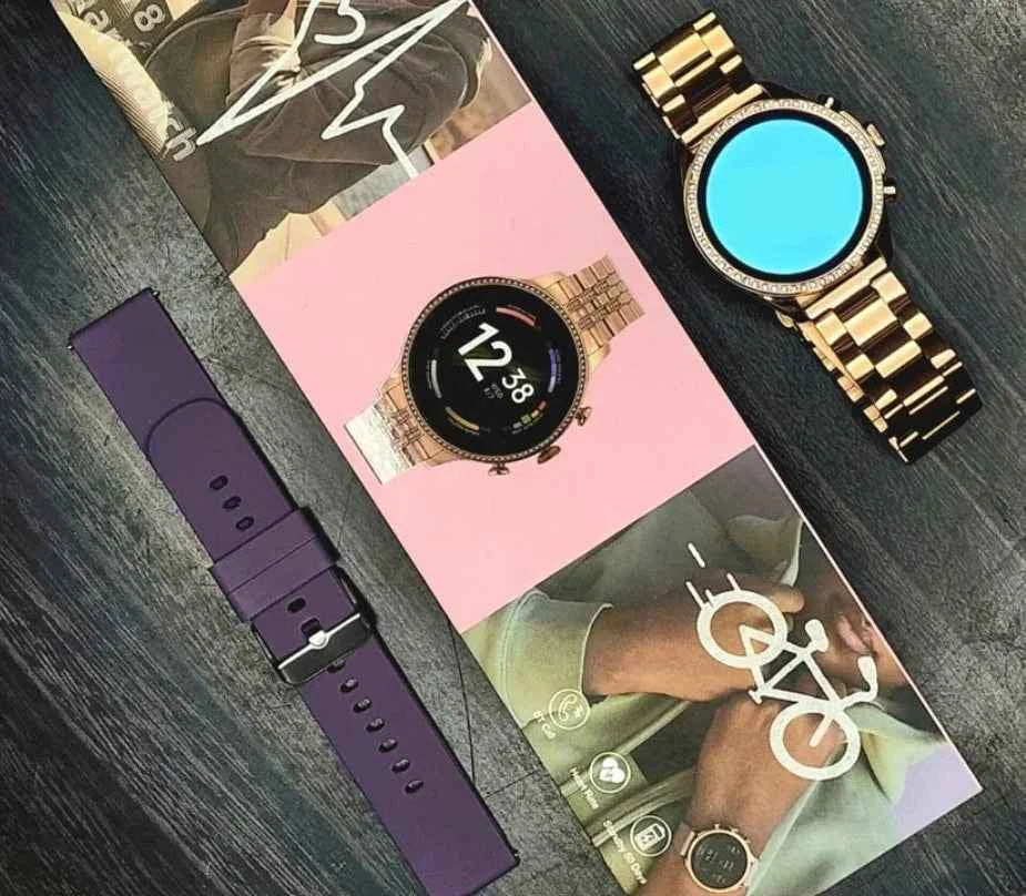 ساعة ذكية دائرية الشكل